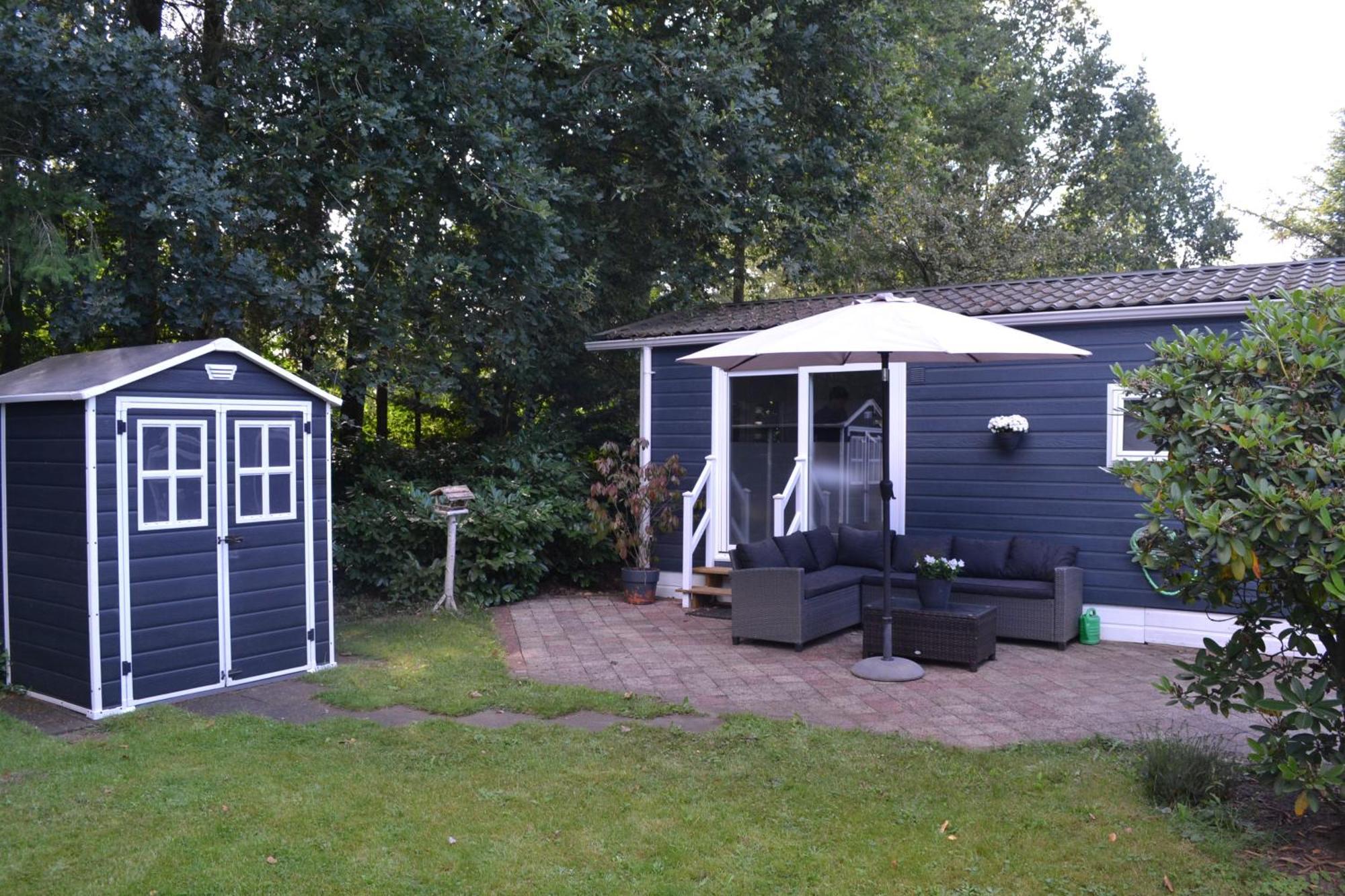 Modern Chalet In De Bossen Van De Veluwe 伊皮 外观 照片